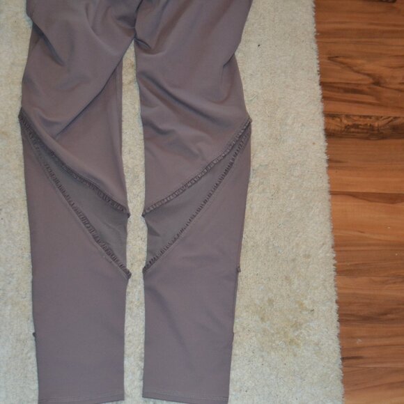 NWT - Fila  Leggings - Picture 5 of 6